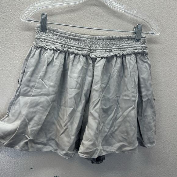 Aritzia Wilfred Smocked Short SZ S Tan Silky Drawstring Pull On Boho Coquette - Picture 5 of 6